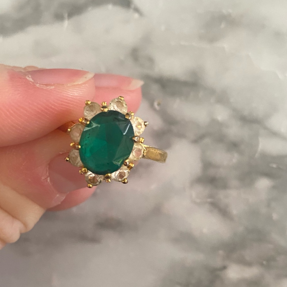 Vintage emerald ring